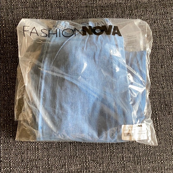 Fashion Nova Jeans - Paper Bag Style Jeans - Picture 6 of 8